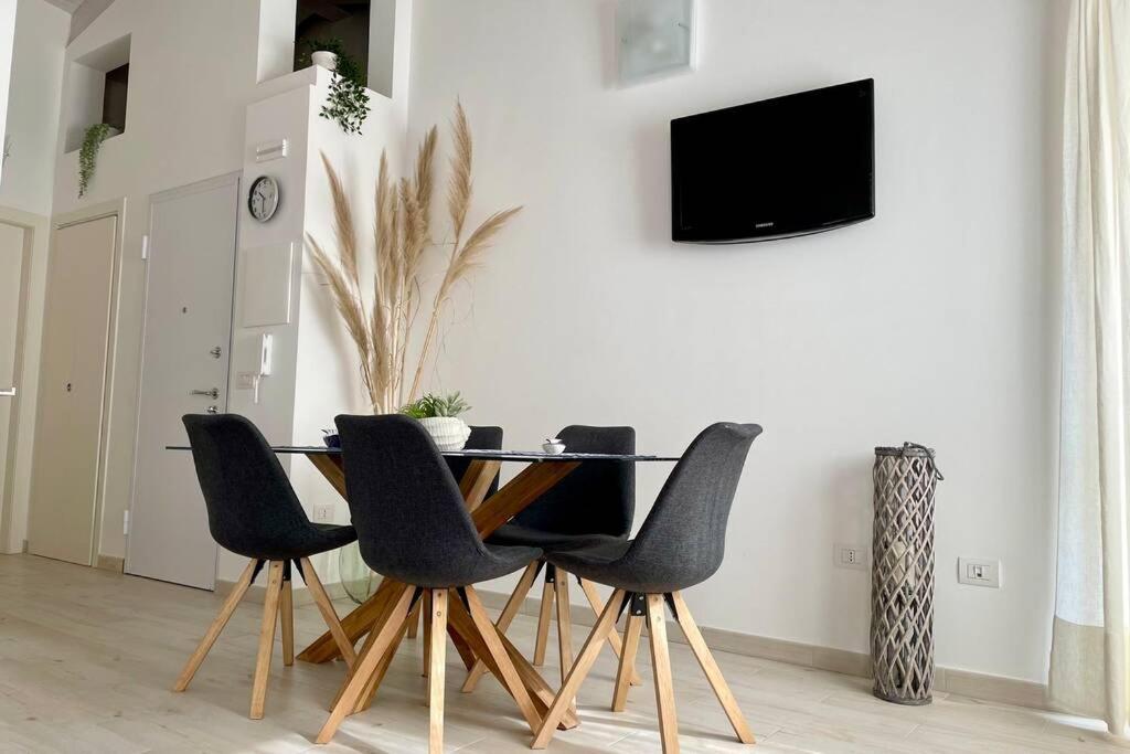 Free Private Parking, New Apartment アルゲーロ エクステリア 写真